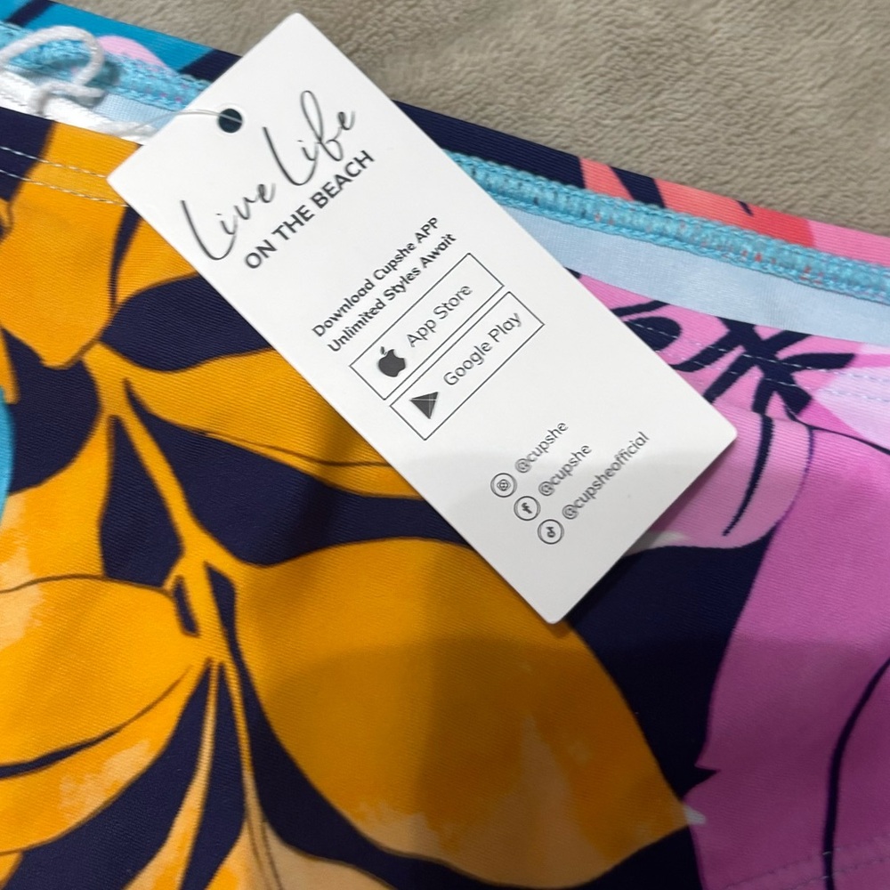 Cupshe Tropical Floral Print Bikini Bottom - Picture 2 of 6